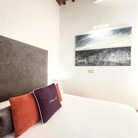 Luna 14 - Charming Apartamento